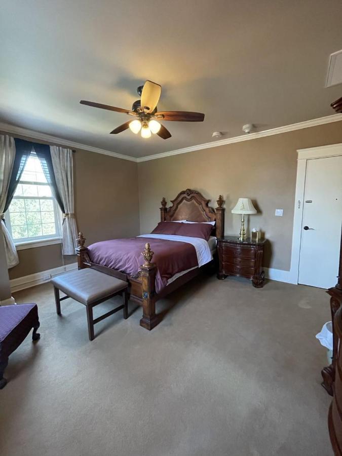 The Woodford Inn Versailles Luaran gambar